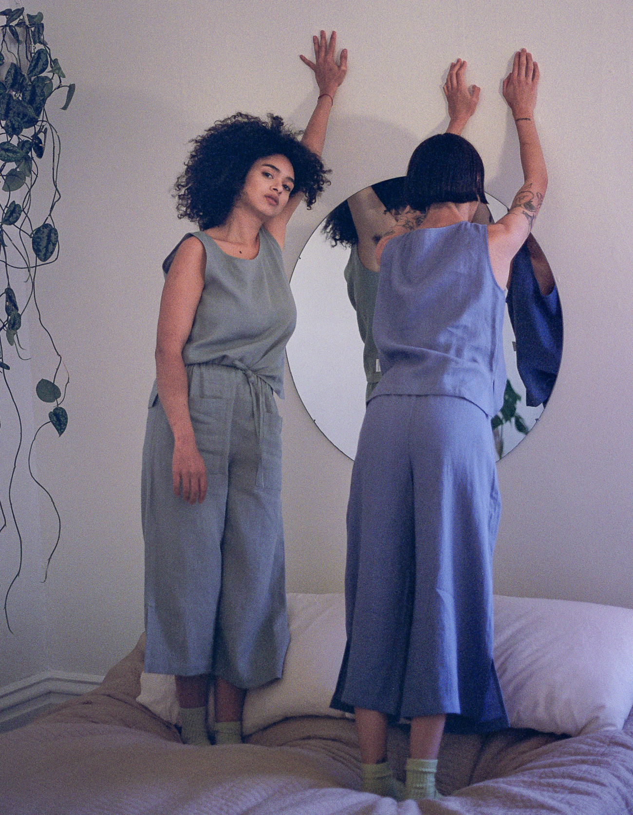 Linen wide leg capri trousers | Trousers | Sustainable clothing | ManInTheStudio