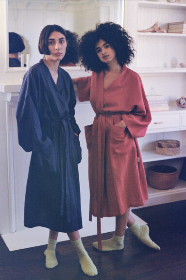 SOFT LINEN ROBE | Bathrobes | Sustainable clothing | ManInTheStudio