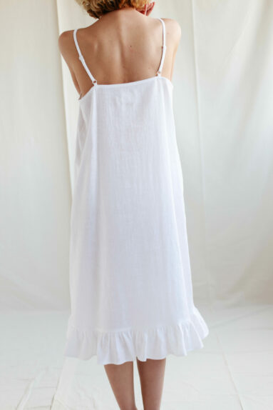 Linen ruffled hem slip dress | Dress | Sustainable clothing | ManInTheStudio