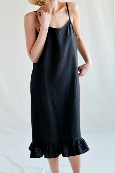 Black linen slip dress | Nightwear | Sustainable clothing | ManInTheStudio