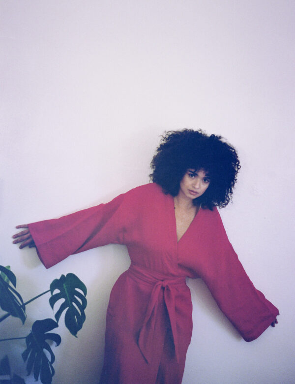 Long kimono style linen bathrobe | Bathrobes | Sustainable clothing | ManInTheStudio
