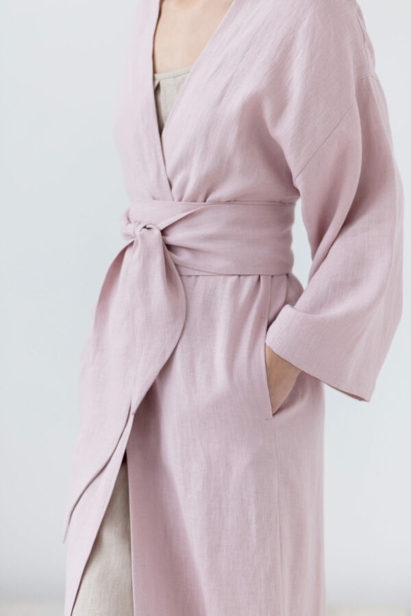 Natural linen bathrobe with pockets
