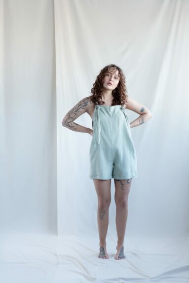 Tie strap linen playsuit | Jumpsuits | Sustainable clothing | ManInTheStudio
