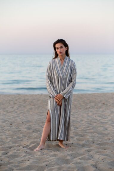 Long sleeve kaftan dress in linen and viscose blend