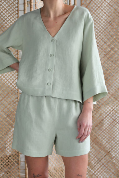 Loose linen top and relaxed fit shorts casual summer set | Dress | Sustainable clothing | ManInTheStudio