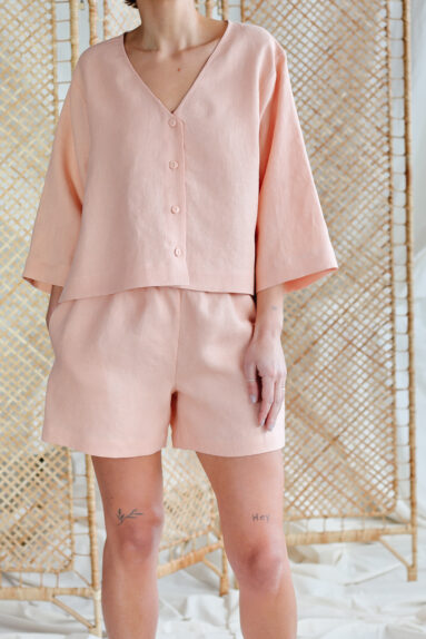 Loose linen top and relaxed fit shorts casual summer two piece set | Set | Sustainable clothing | ManInTheStudi