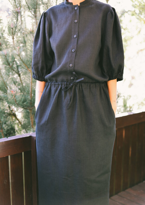 Linen stand collar shirt ​​ | Blouse | Sustainable clothing | ManInTheStudio