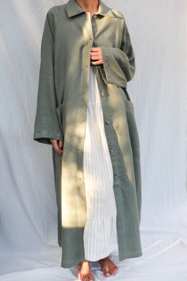 Linen oversized overcoat | Dress | Sustainable clothing | ManInTheStudio