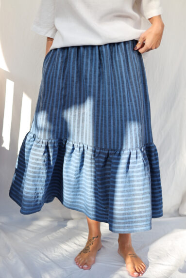 Linen ruffled hem Maxi skirt | Dress | Sustainable clothing | ManInTheStudio