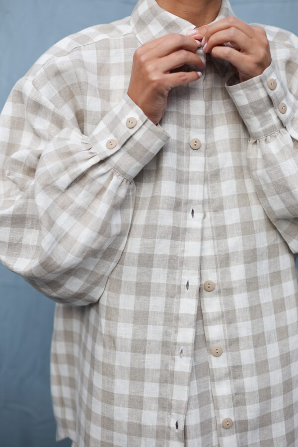 Long voluminous sleeve oversized shirt in checks